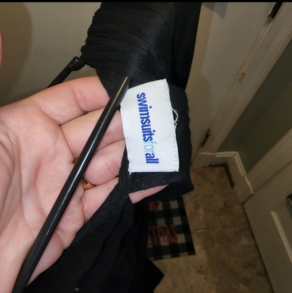 Swimsuits for All coverup size: 18 - Picture 4 of 5